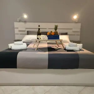 Sikelia House Appartement Cefalù