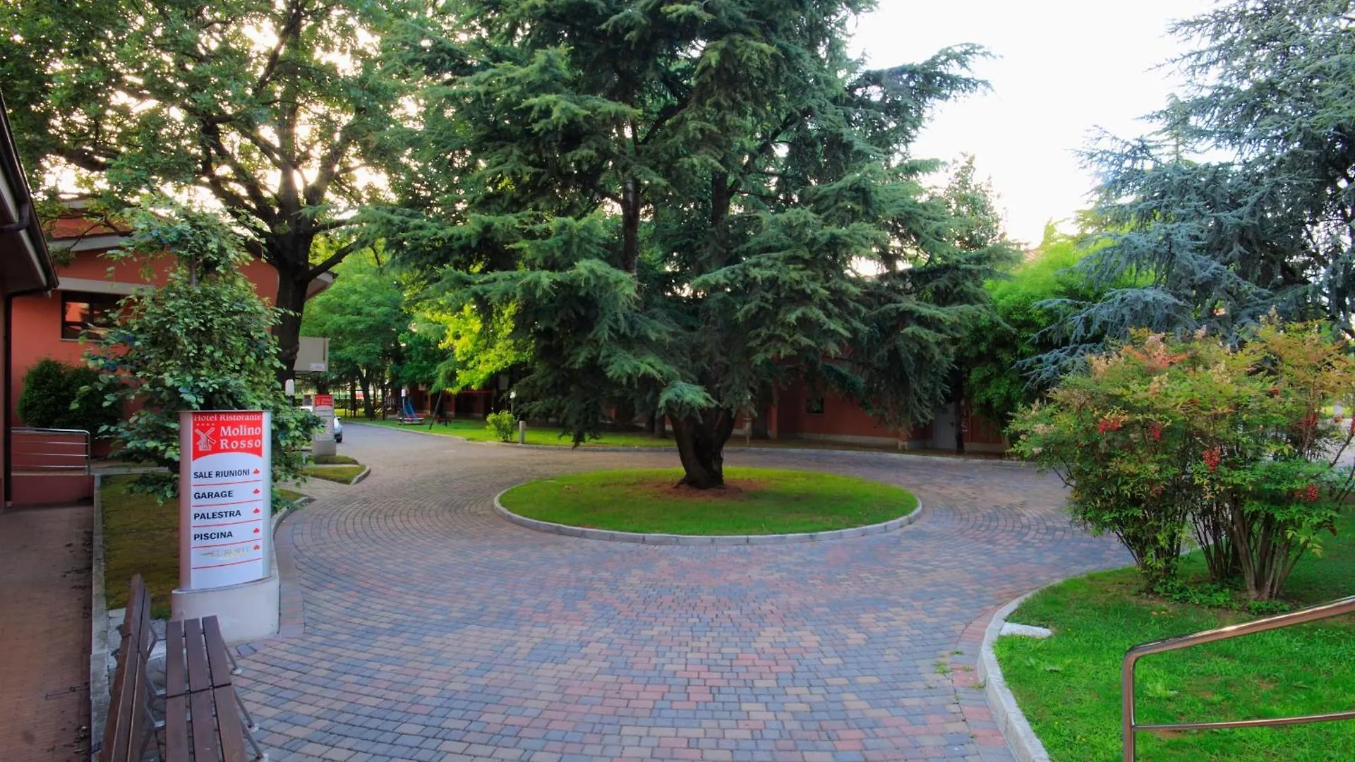 Hotel Molino Rosso Imola 4*,