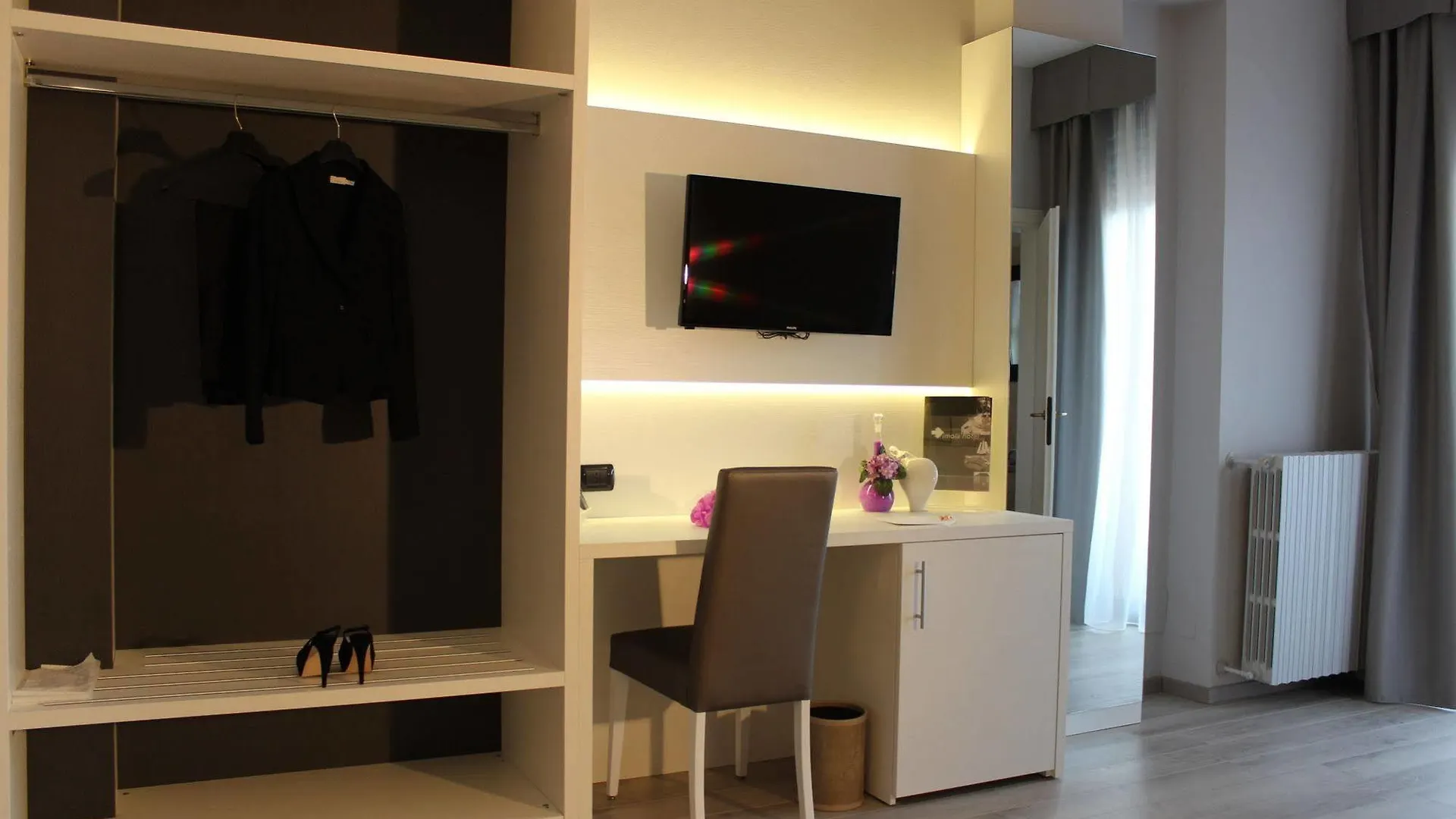 Hotel Molino Rosso Imola 4*,  Italie
